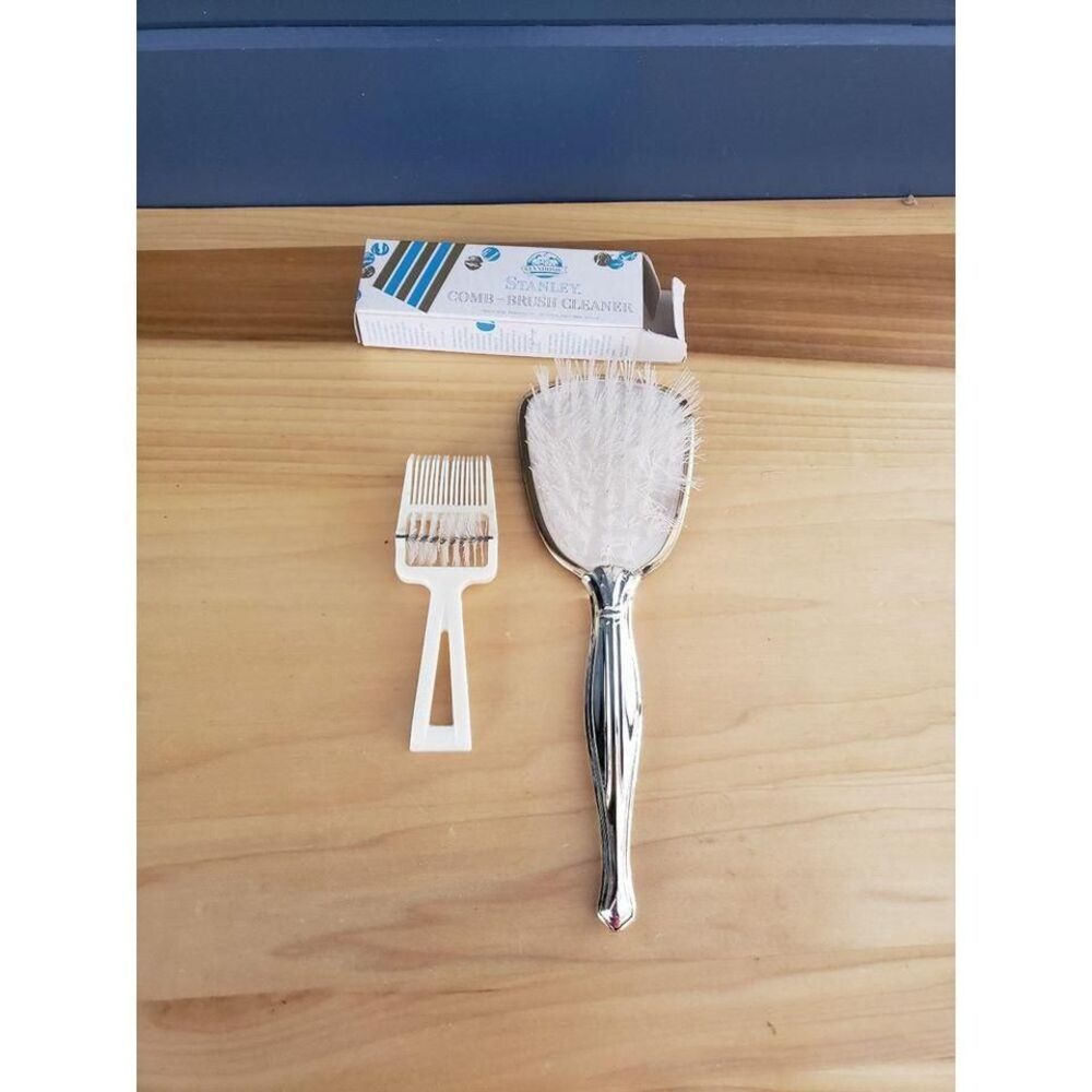 Vintage‎ Hairbrush and Brush Cleaner - Picture 2 of 3